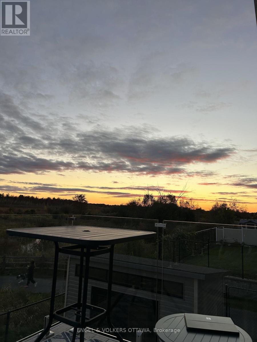 134 Winterhaven Drive, Ottawa, Ontario  K1W 0H4 - Photo 44 - X12785488