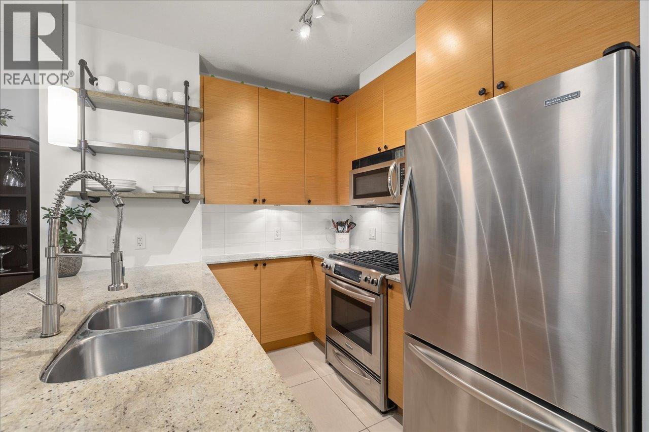 303 110 Brew Street, Port Moody, British Columbia  V3H 0E4 - Photo 11 - R3089572