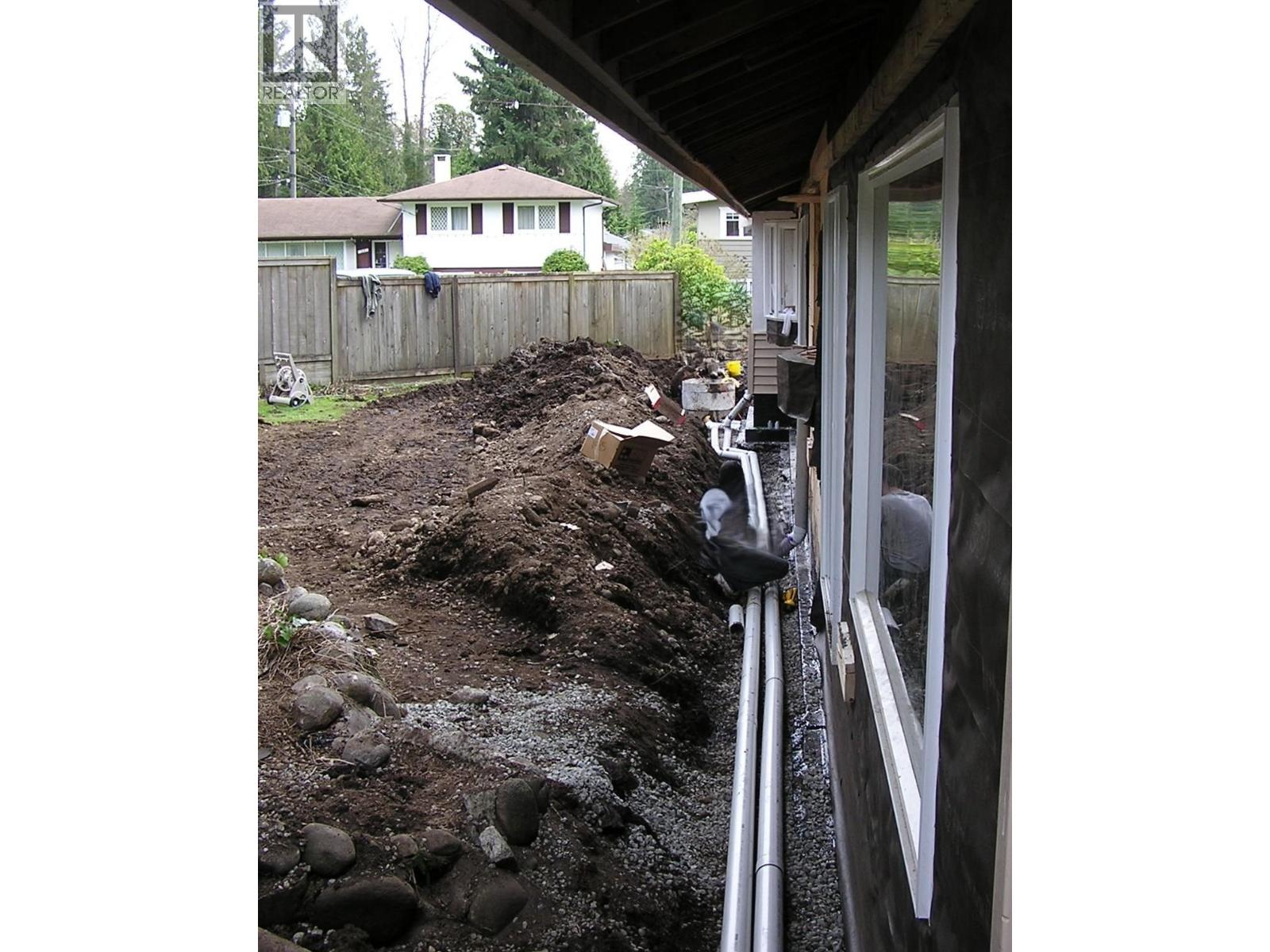 3474 Greentree Lane, North Vancouver, British Columbia  V7R 4C4 - Photo 13 - R3089584