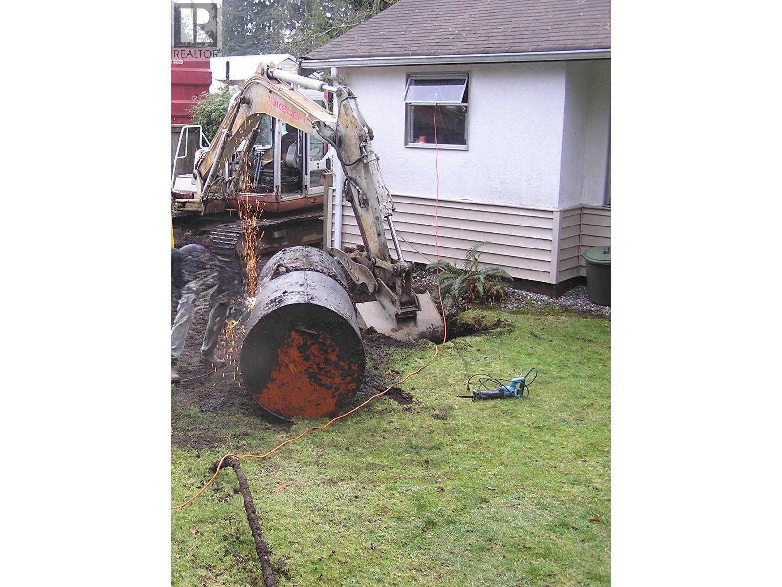 3474 Greentree Lane, North Vancouver, British Columbia  V7R 4C4 - Photo 17 - R3089584