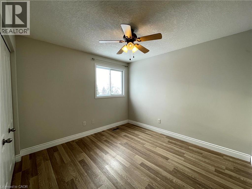 443 Lausanne Crescent, Waterloo, Ontario  N2T 2X4 - Photo 30 - 40801563