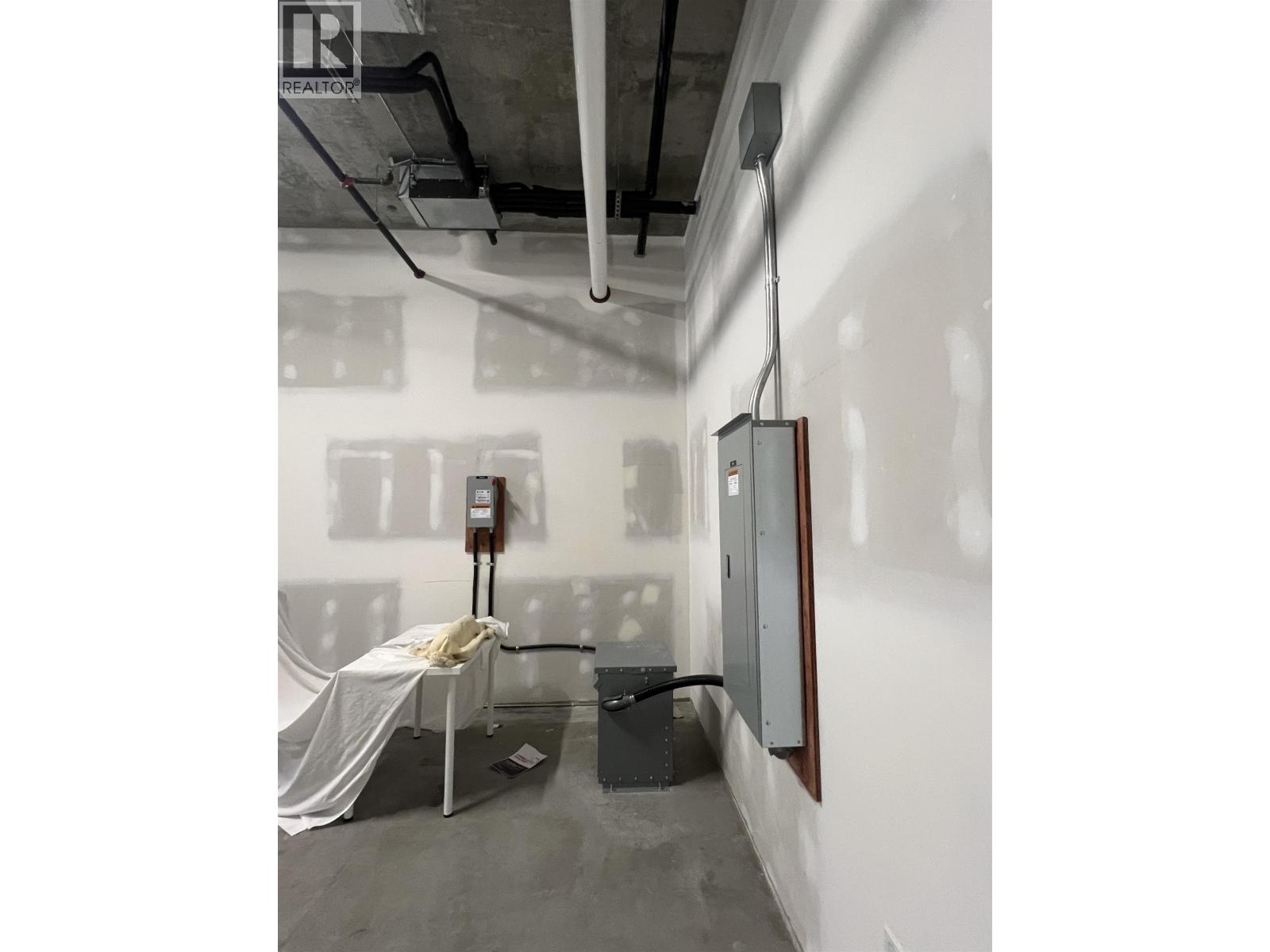 419 8188 Manitoba Street, Vancouver, British Columbia  V5X 3A2 - Photo 4 - C8076022