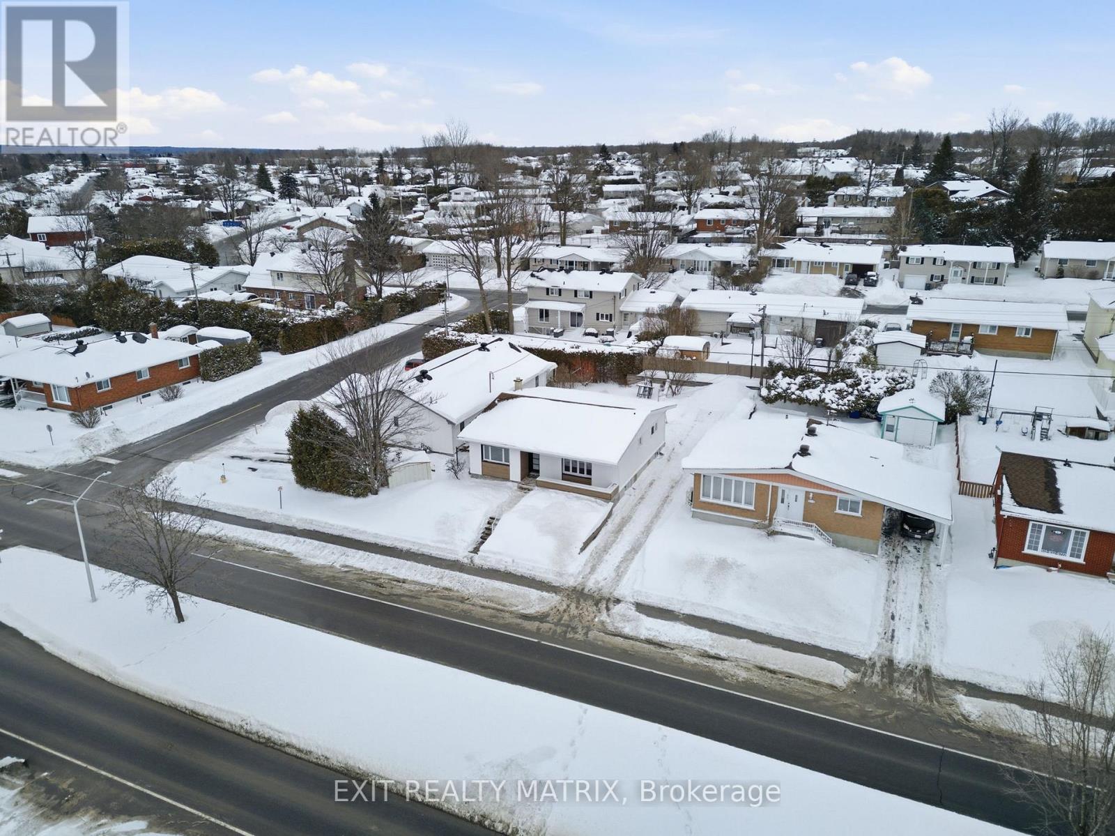 805 Cartier Boulevard, Hawkesbury, Ontario  K6A 1W9 - Photo 38 - X12785492