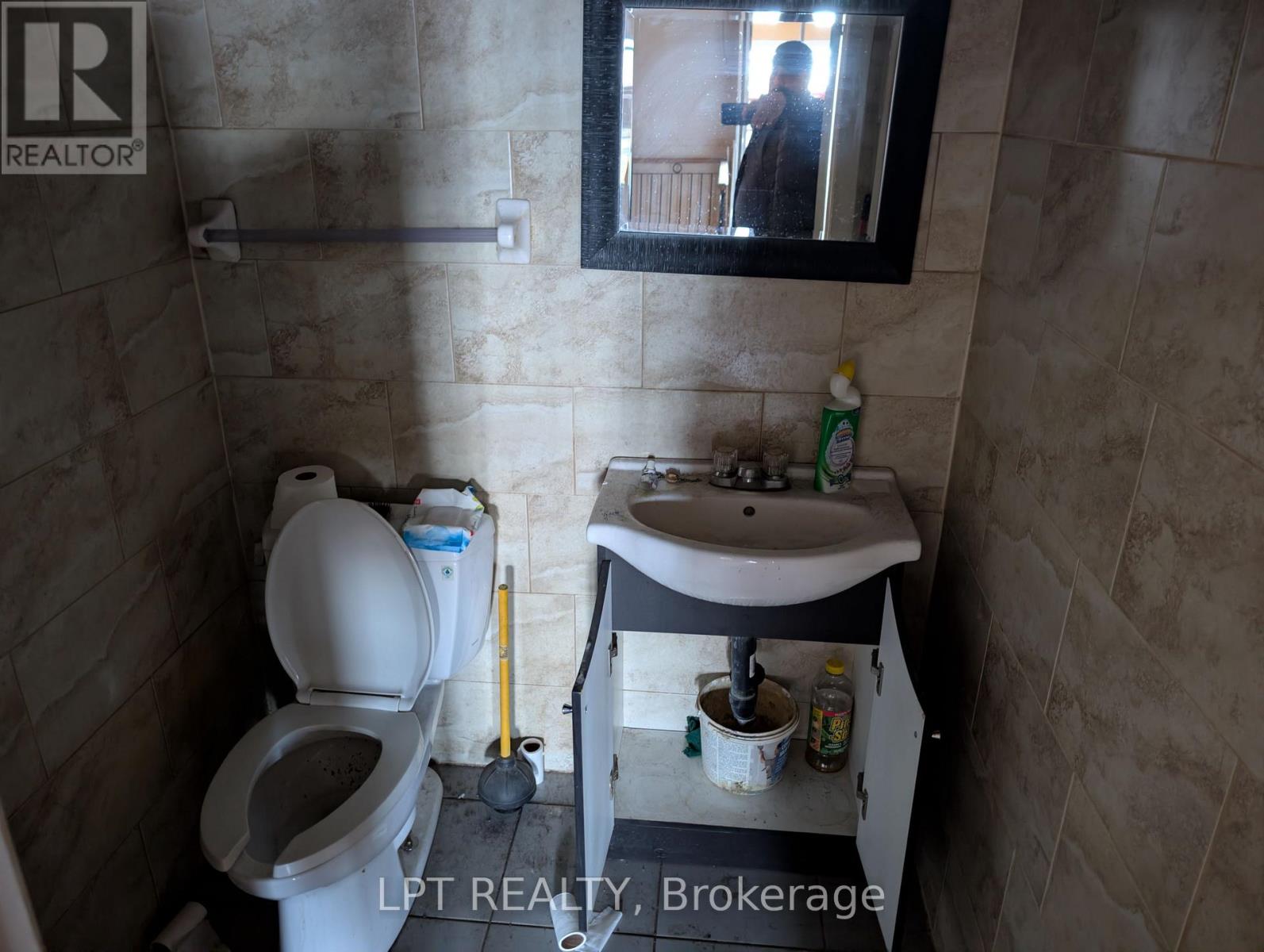 4 - 181 Woodstream Boulevard, Vaughan (Vaughan Grove), Ontario  L4L 8G9 - Photo 5 - N12785510