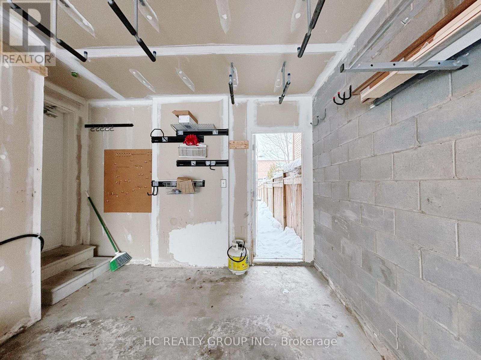 43 Sedgeway Heights, Vaughan, Ontario  L4H 3A9 - Photo 47 - N12785490