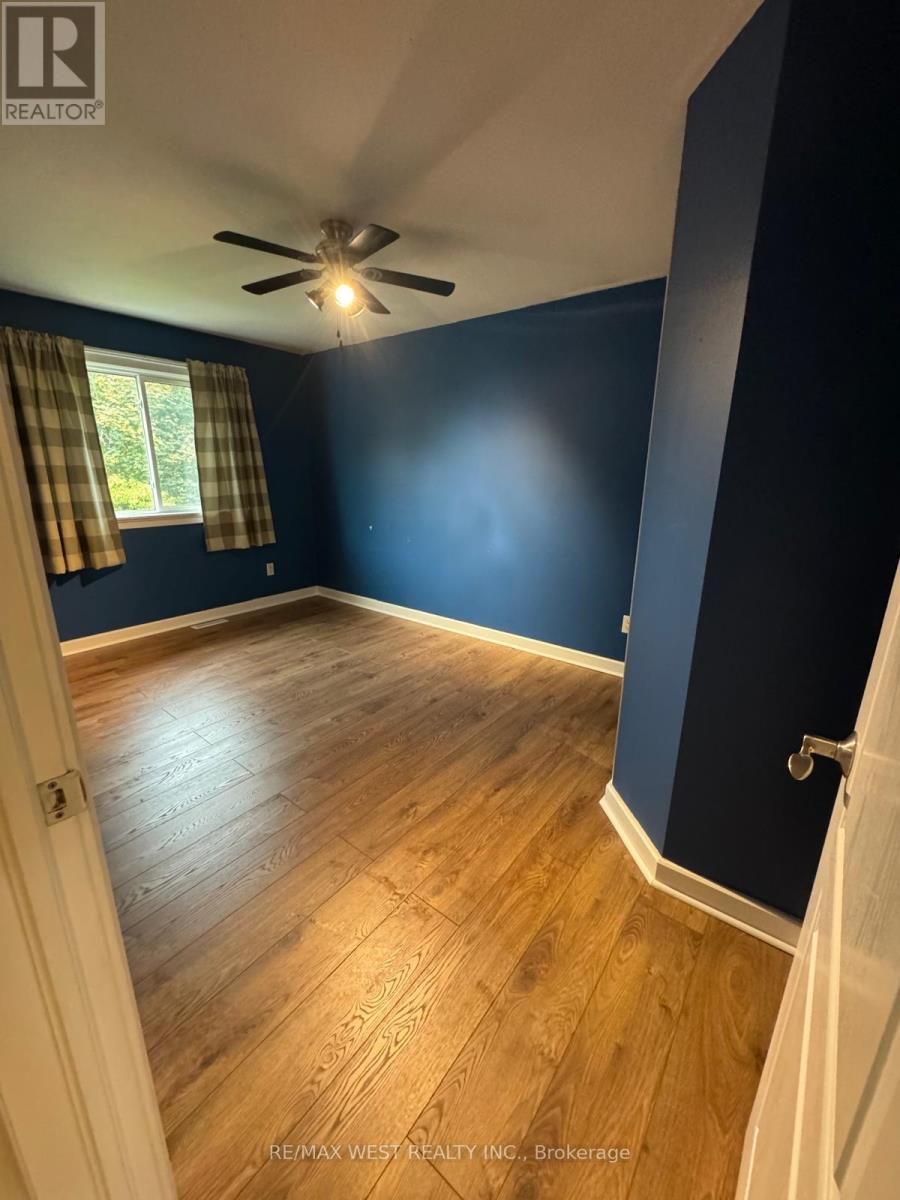 43 Clover Avenue, Barrie, Ontario  L4N 5E2 - Photo 25 - S12776048