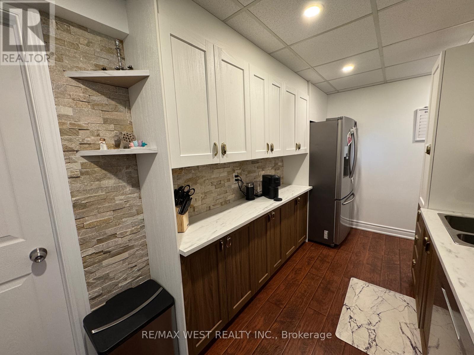 43 Clover Avenue, Barrie, Ontario  L4N 5E2 - Photo 28 - S12776048