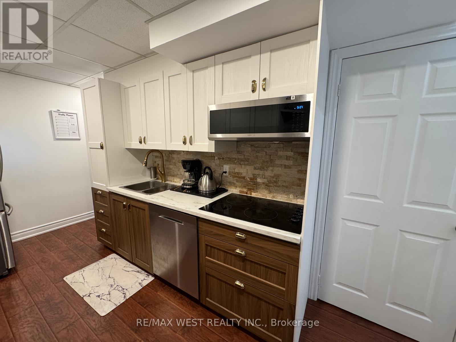 43 Clover Avenue, Barrie, Ontario  L4N 5E2 - Photo 29 - S12776048