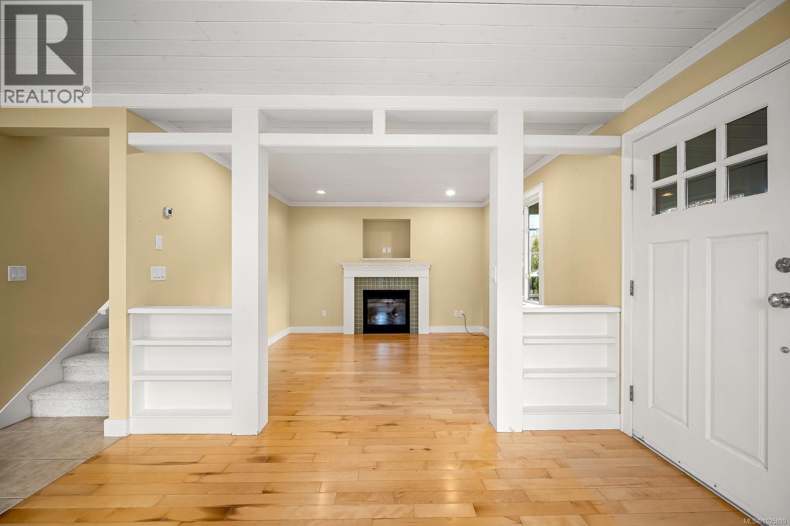 1013 5th St, Courtenay, British Columbia  V9N 1L3 - Photo 7 - 1025899