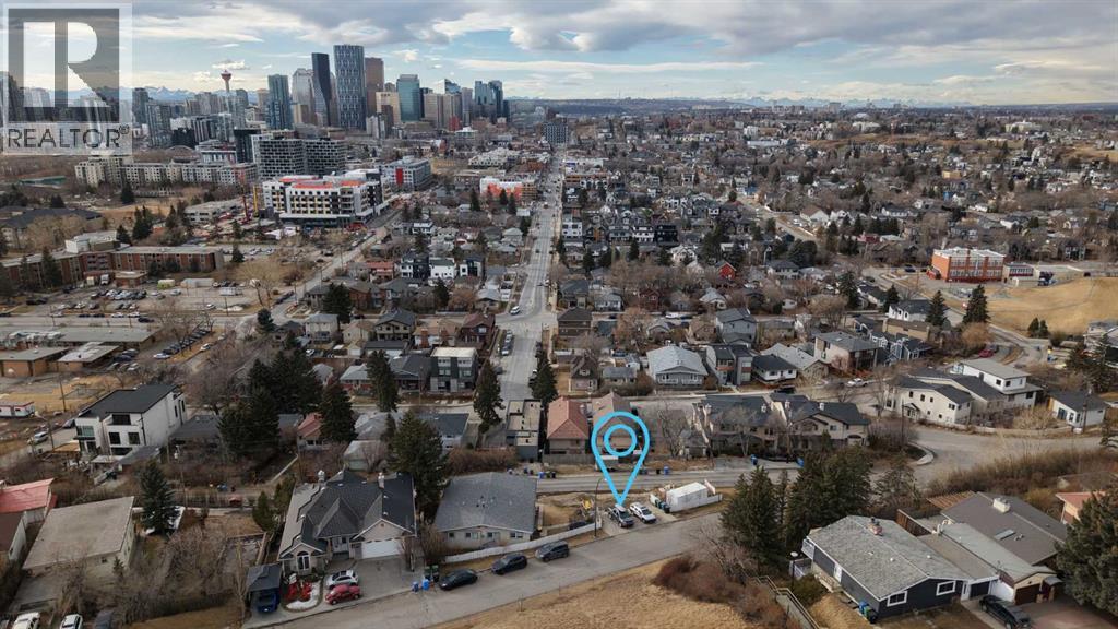 205 Thomson Avenue Ne, Calgary, Alberta  T2E 5B7 - Photo 3 - A2286173