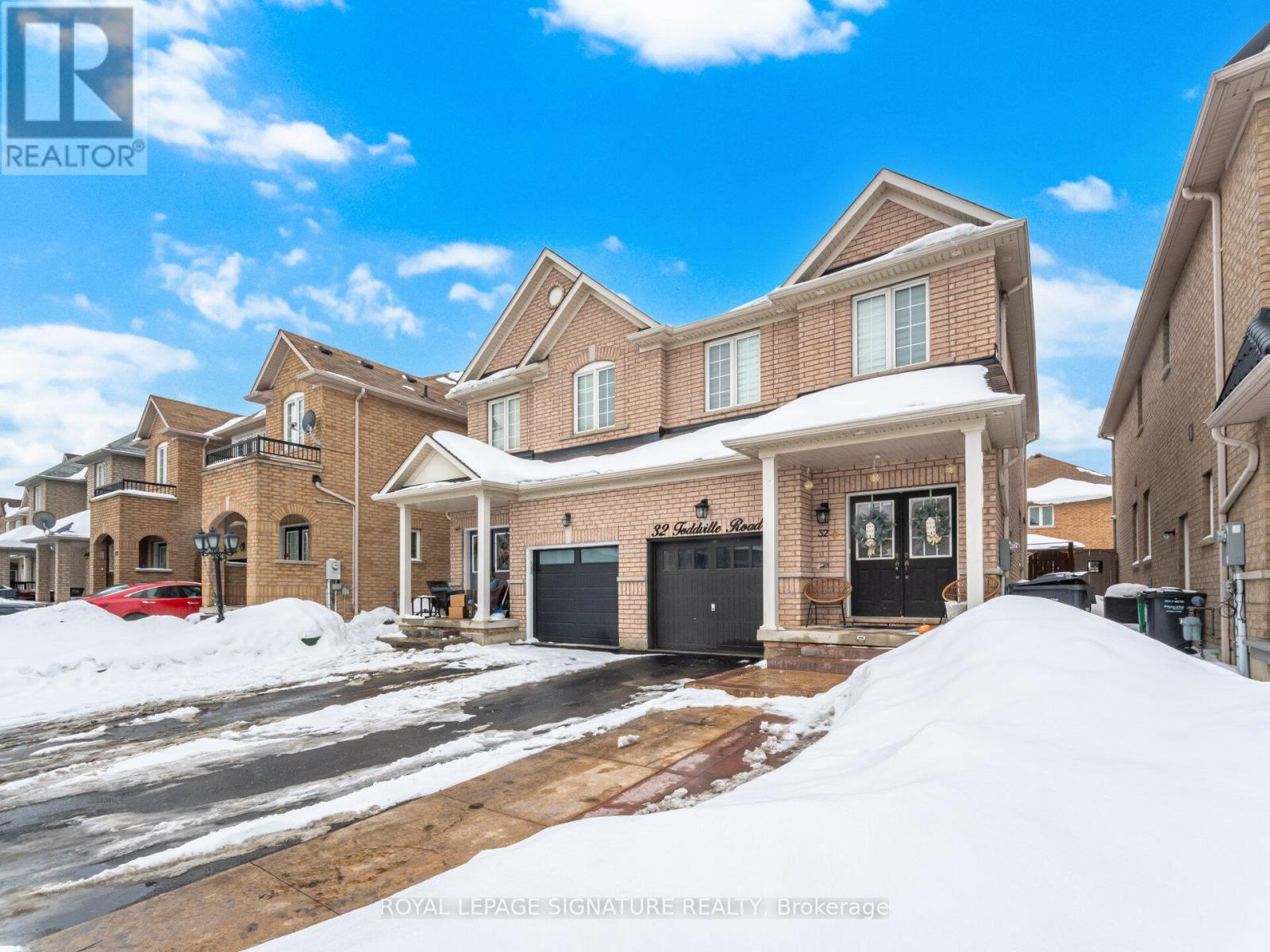 32 Toddville Road, Brampton, Ontario  L6P 3A3 - Photo 5 - W12785498