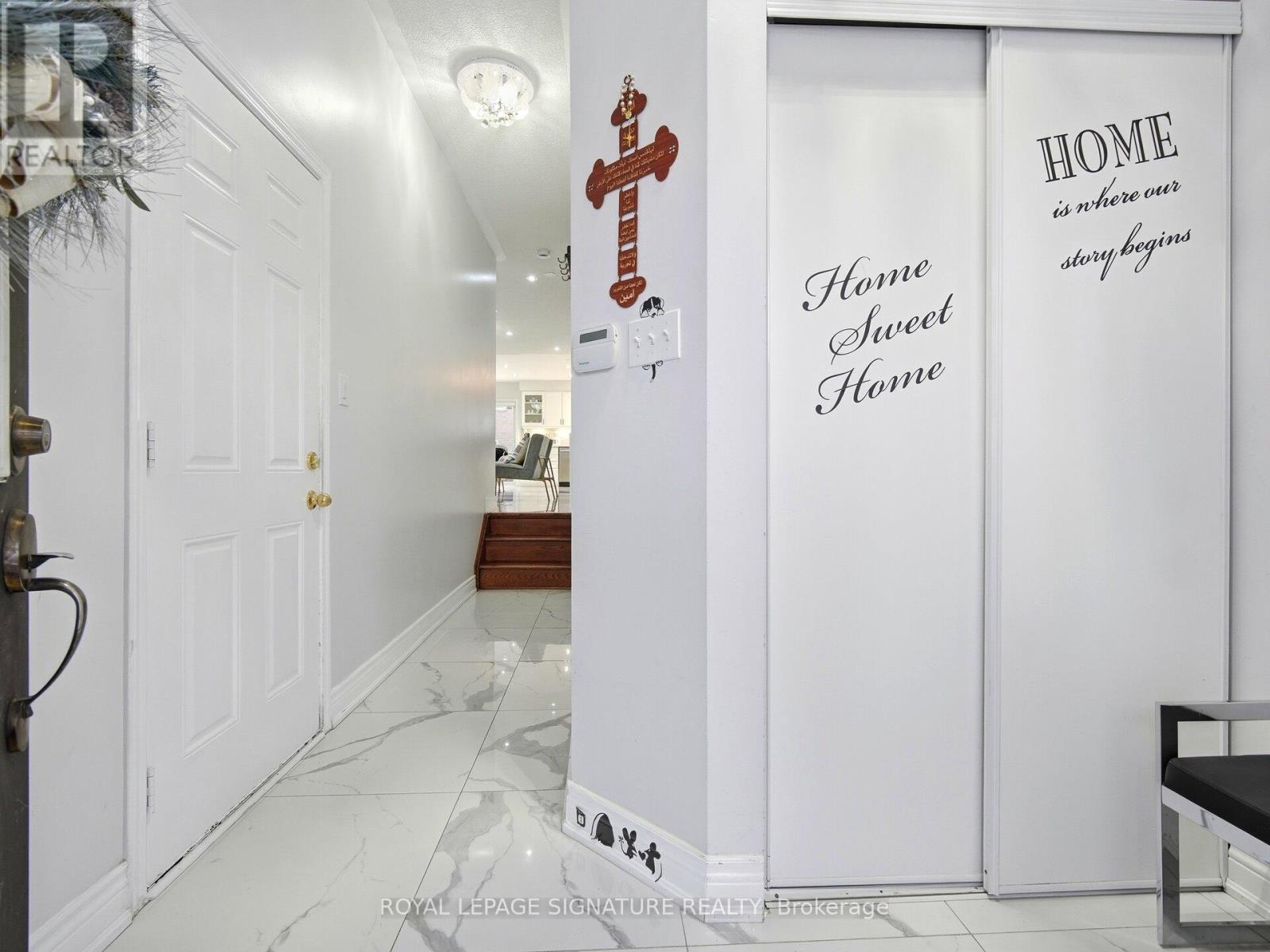 32 Toddville Road, Brampton, Ontario  L6P 3A3 - Photo 8 - W12785498