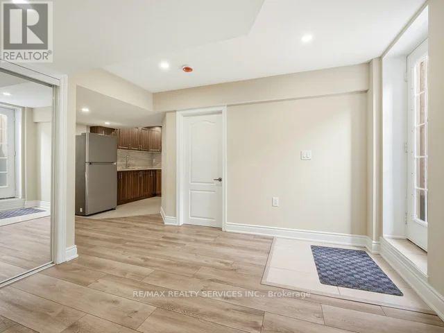 61 Vezna Crescent, Brampton, Ontario  L6X 5K5 - Photo 32 - W12785504