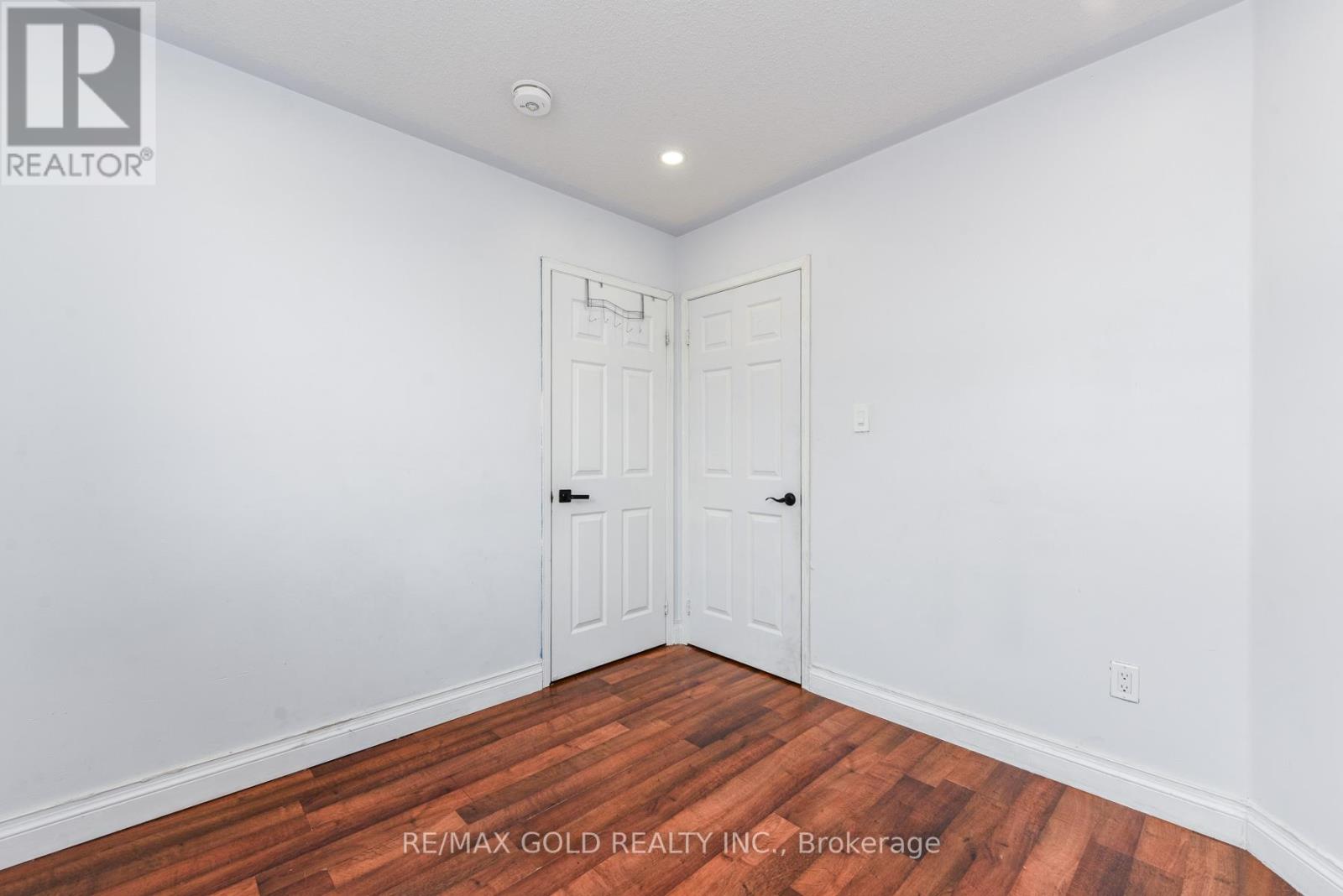 3409 Mcdowell Drive, Mississauga, Ontario  L5M 6R7 - Photo 21 - W12785522