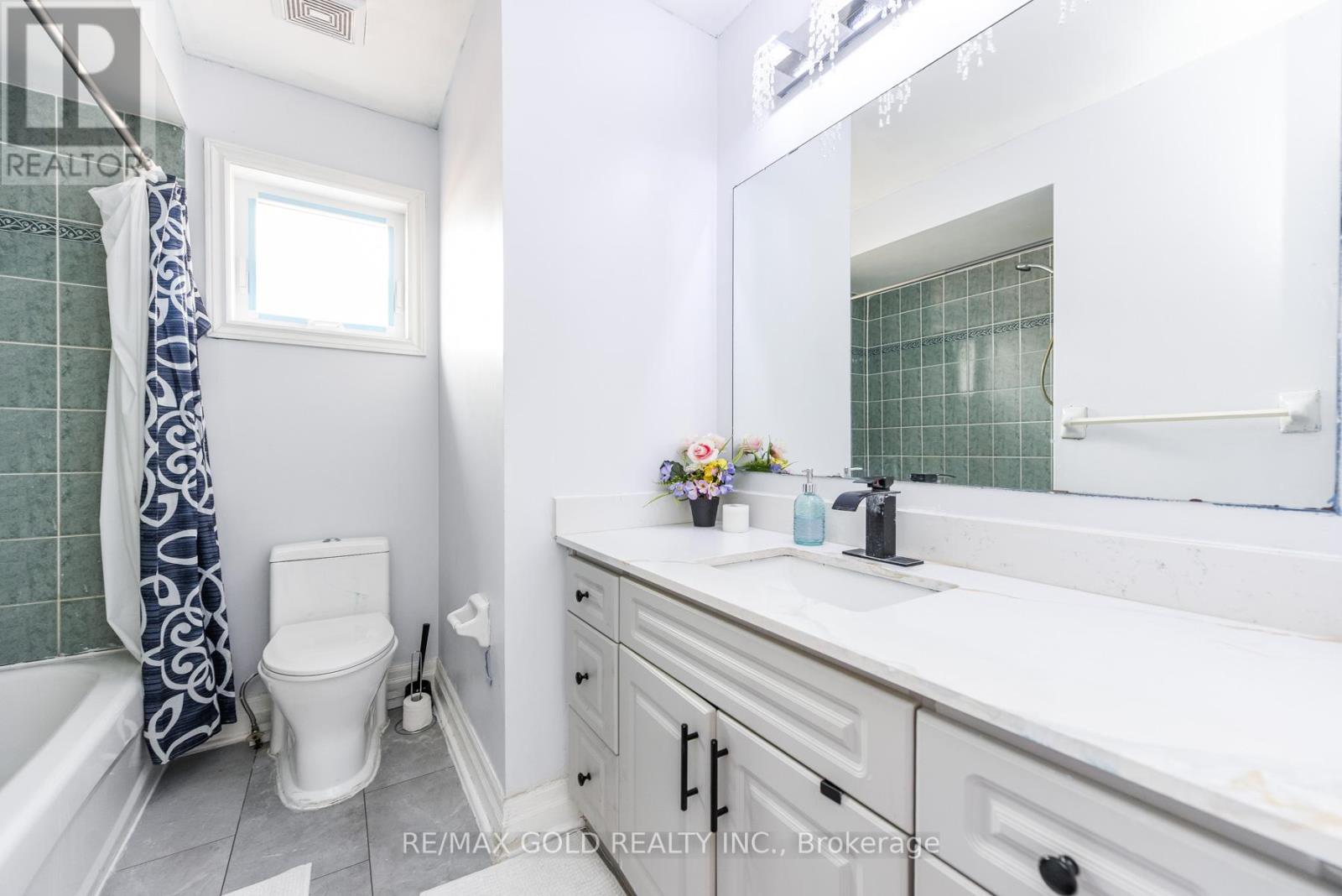 3409 Mcdowell Drive, Mississauga, Ontario  L5M 6R7 - Photo 34 - W12785522