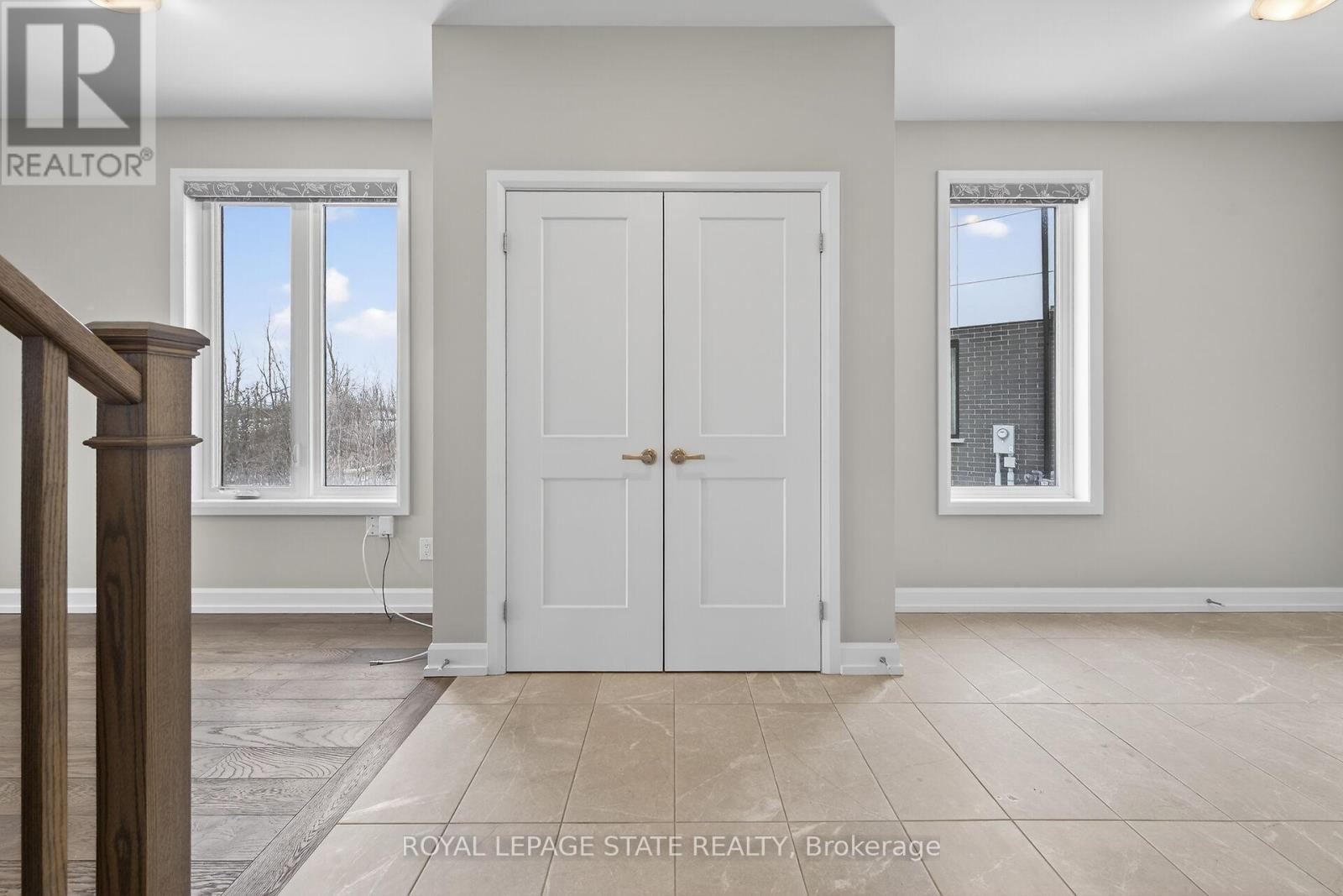 3951 Mitchell Crescent, Fort Erie, Ontario  L0S 1S0 - Photo 18 - X12785494