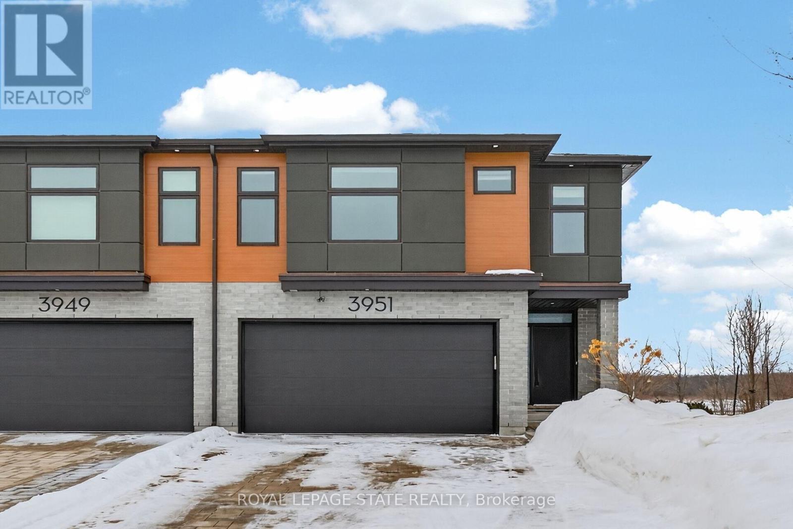 3951 Mitchell Crescent, Fort Erie, Ontario  L0S 1S0 - Photo 2 - X12785494