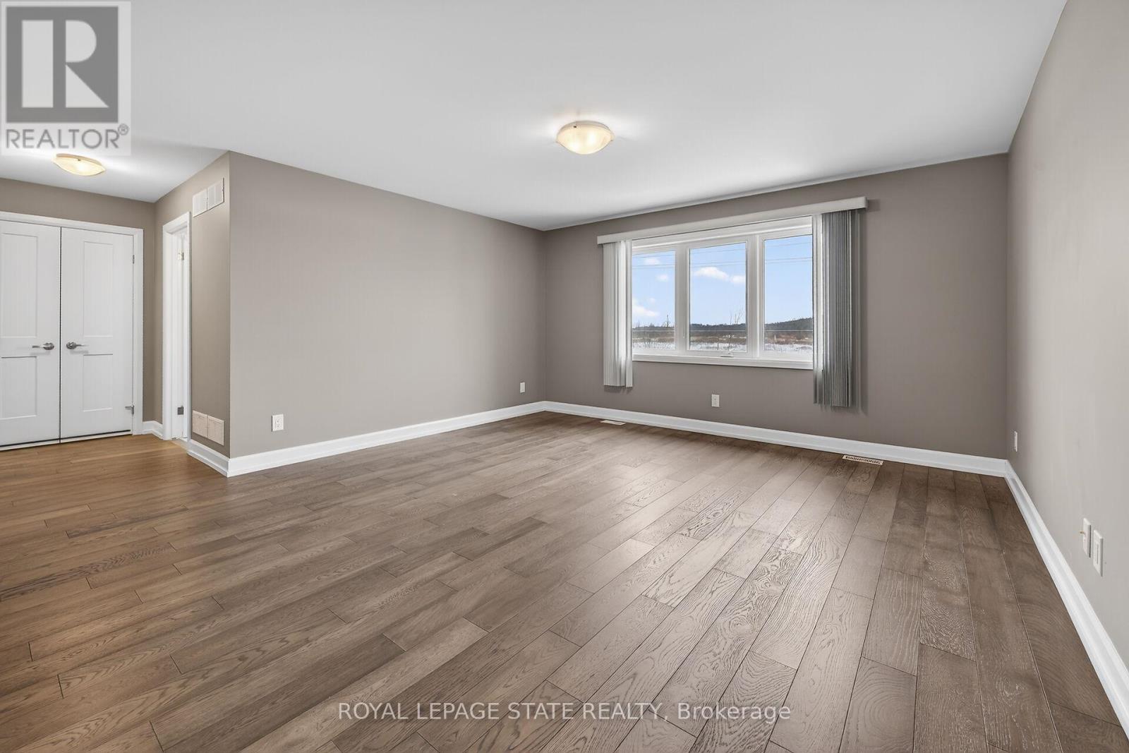 3951 Mitchell Crescent, Fort Erie, Ontario  L0S 1S0 - Photo 21 - X12785494