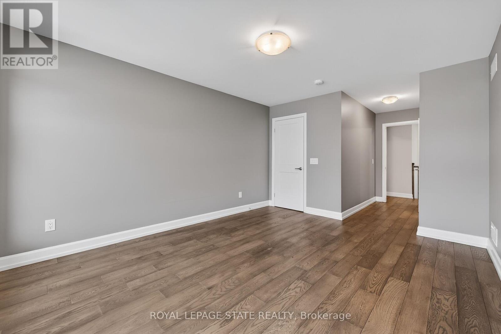 3951 Mitchell Crescent, Fort Erie, Ontario  L0S 1S0 - Photo 32 - X12785494