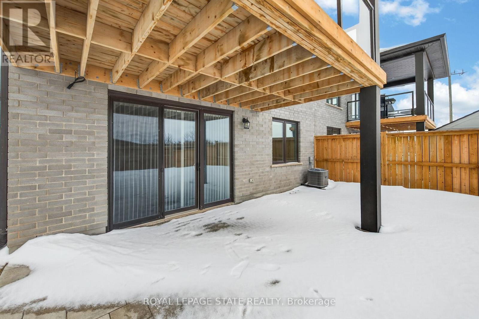 3951 Mitchell Crescent, Fort Erie, Ontario  L0S 1S0 - Photo 49 - X12785494