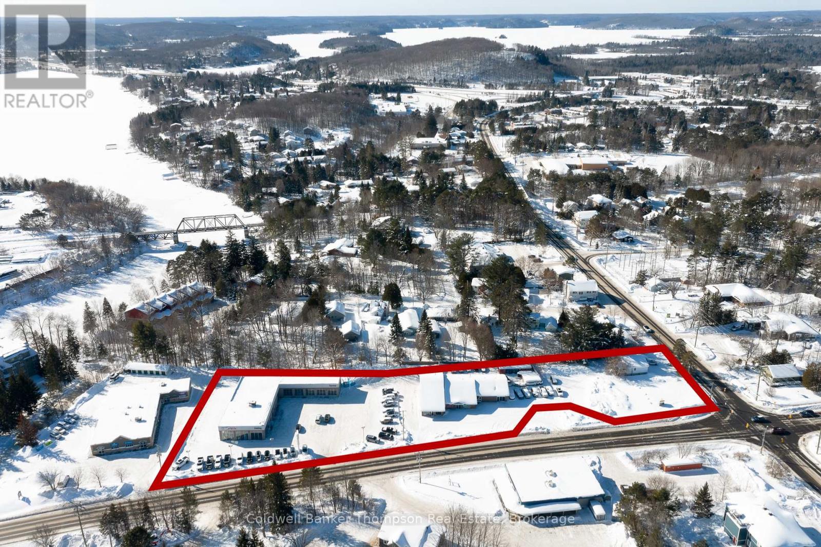 69 Centre Street N, Huntsville, Ontario P1H 1T4 - Photo 1 - X12785532