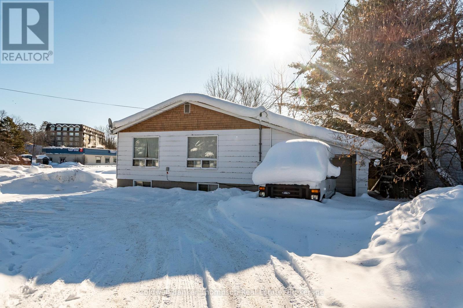 69 Centre Street N, Huntsville, Ontario P1H 1T4 - Photo 25 - X12785532