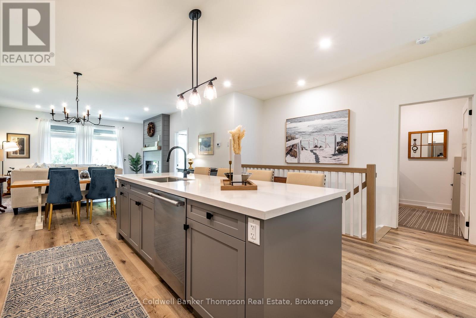 12 Blue Birch Lane, Huntsville, Ontario P1H 0G4 - Photo 4 - X12785608