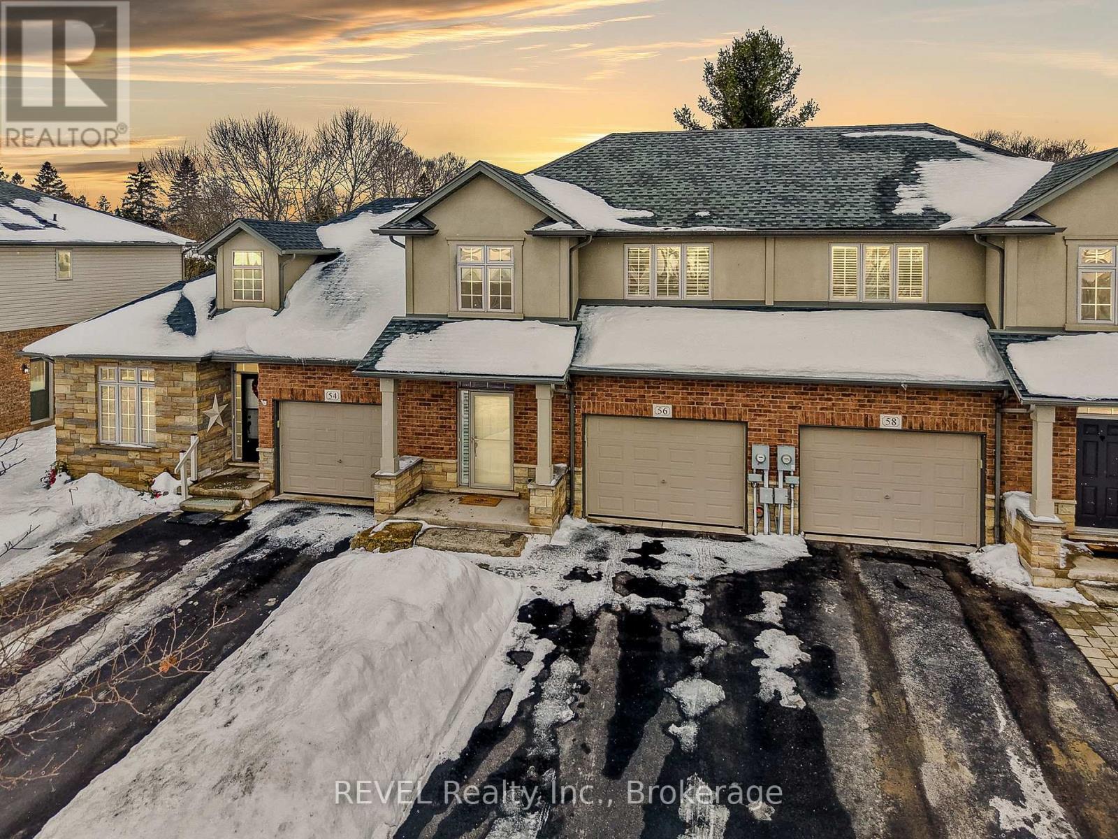 56 TANNER DRIVE, Pelham, Ontario