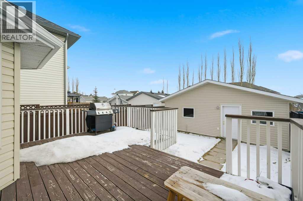 1009 Country Hills Circle Nw, Calgary, Alberta  T3K 4W7 - Photo 35 - A2279886