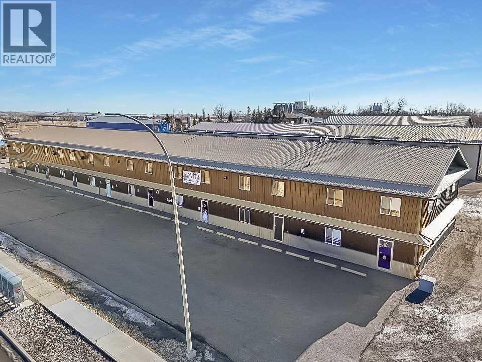 G, 130 Canal Garden, Strathmore, Alberta  T1P 1Y4 - Photo 2 - A2284688