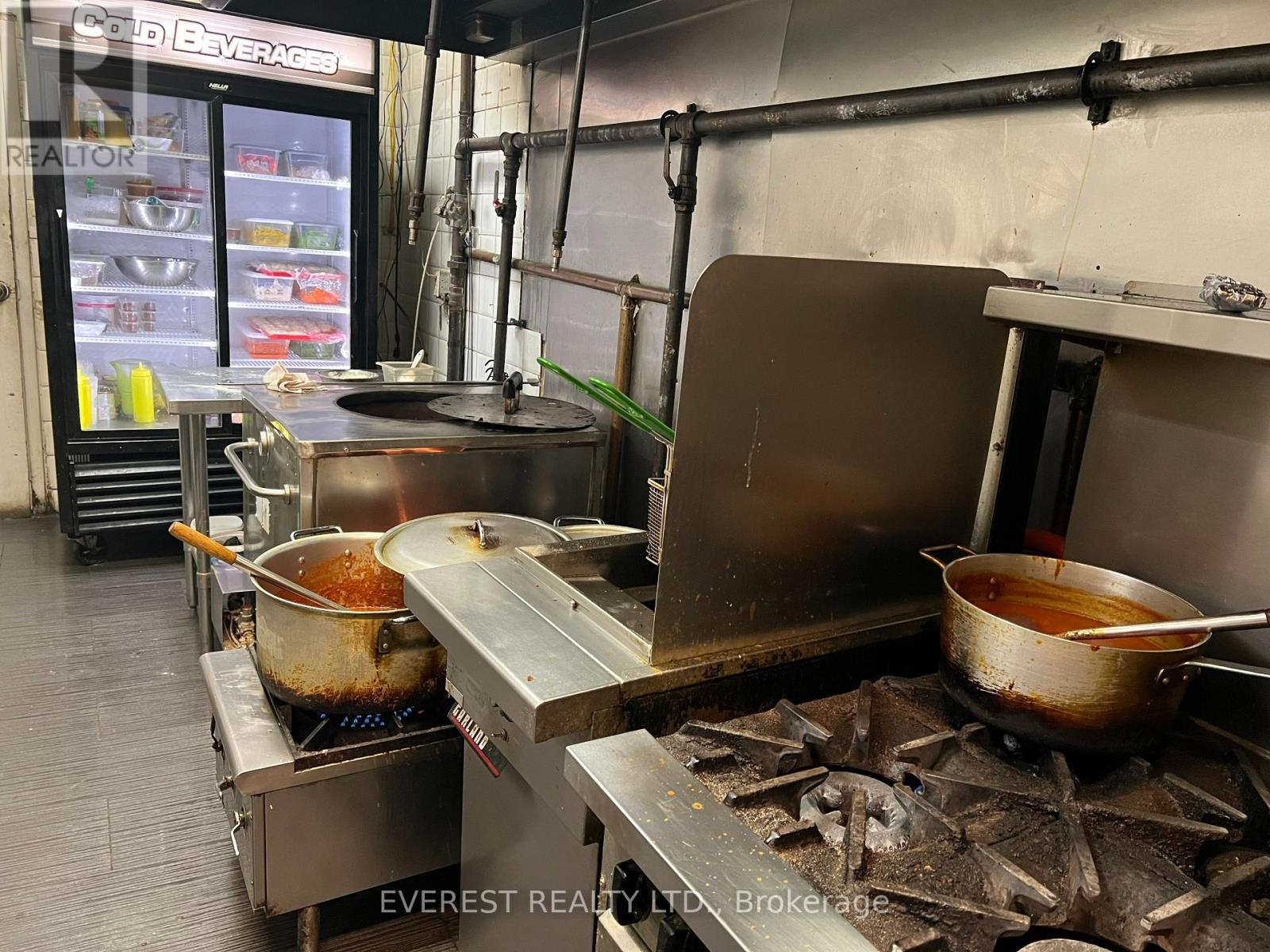 114 Brock Street S, Whitby, Ontario  L1N 4J8 - Photo 3 - E12785604