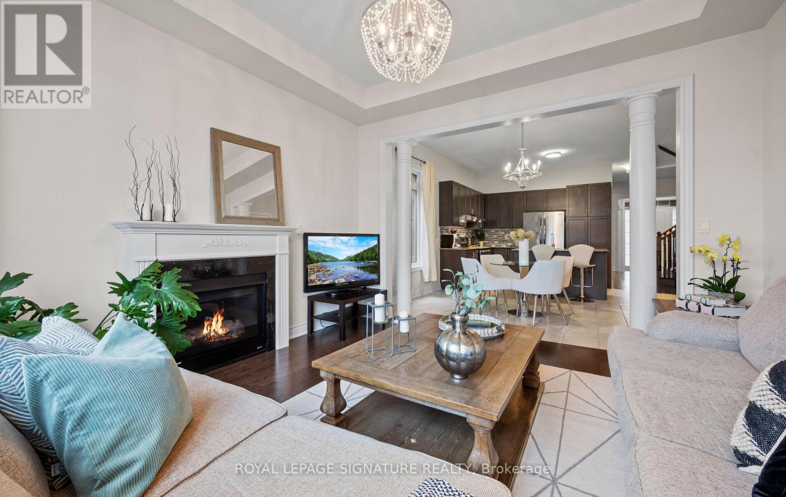 35 Clara May Avenue, East Gwillimbury, Ontario  L9N 0R4 - Photo 16 - N12785570