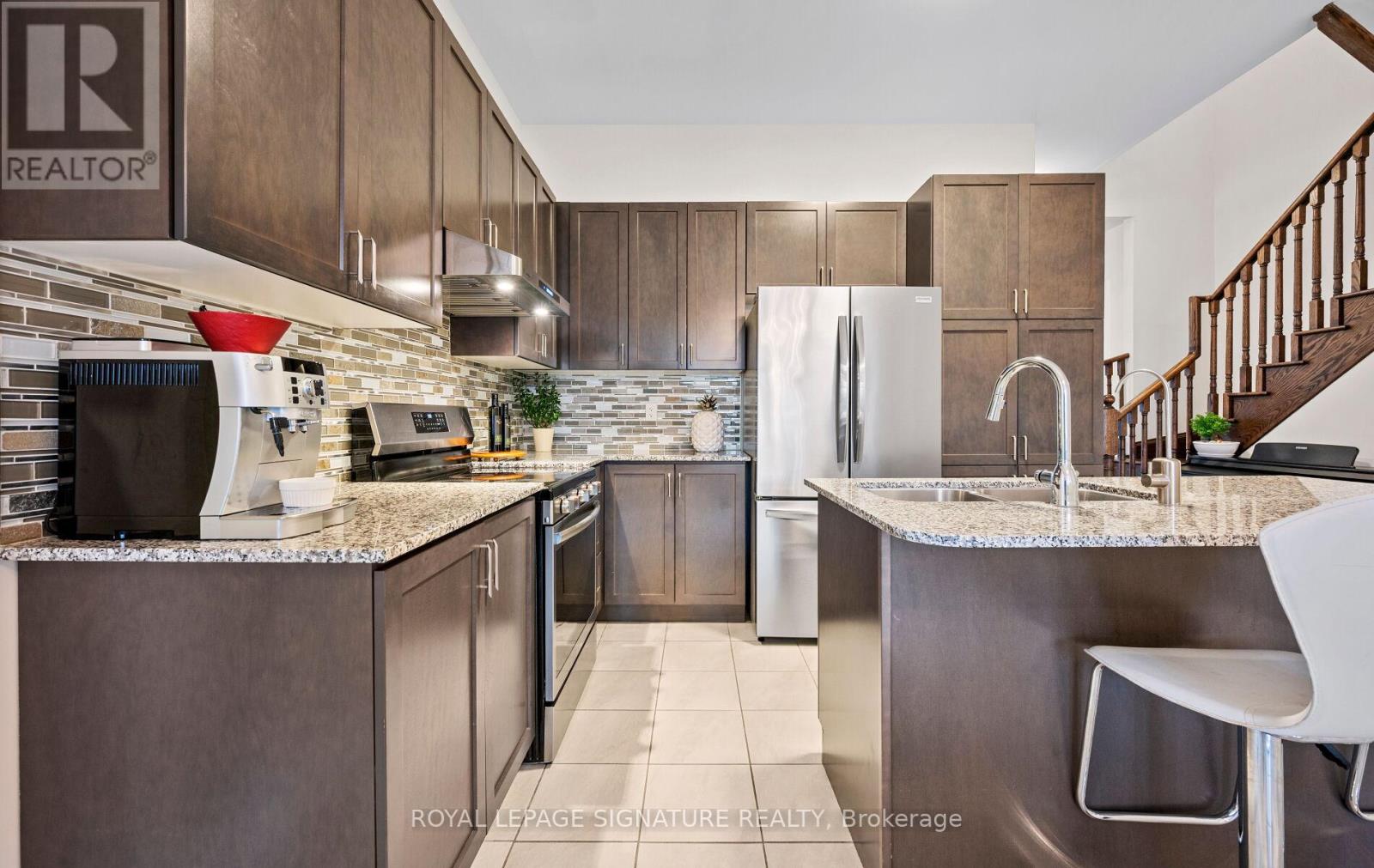 35 Clara May Avenue, East Gwillimbury, Ontario  L9N 0R4 - Photo 21 - N12785570