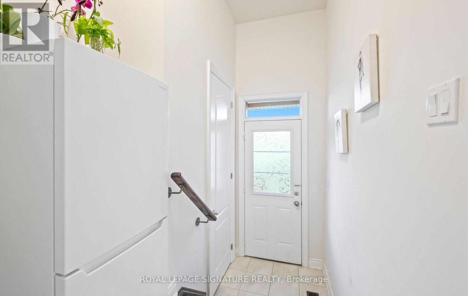 35 Clara May Avenue, East Gwillimbury, Ontario  L9N 0R4 - Photo 26 - N12785570