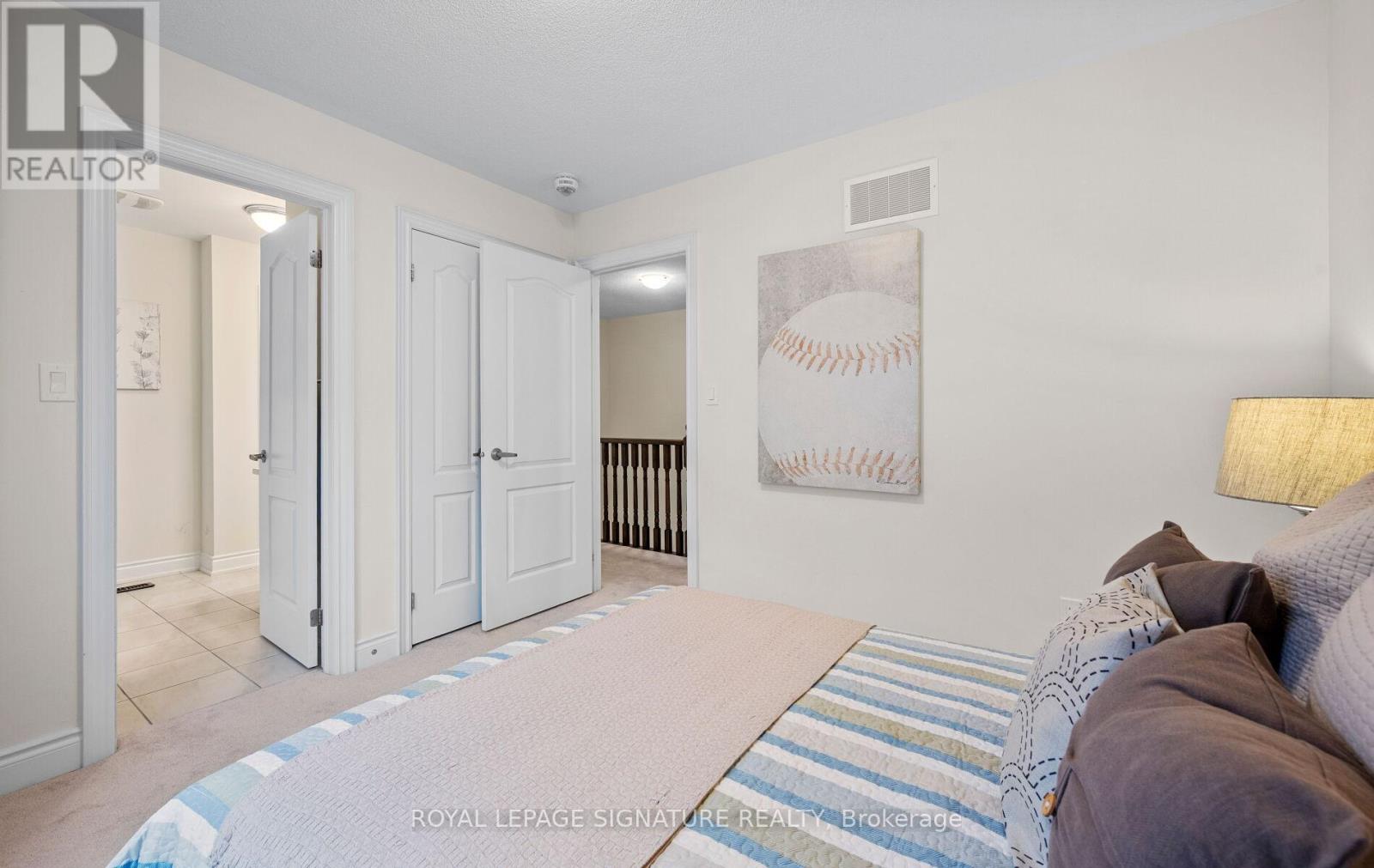 35 Clara May Avenue, East Gwillimbury, Ontario  L9N 0R4 - Photo 38 - N12785570