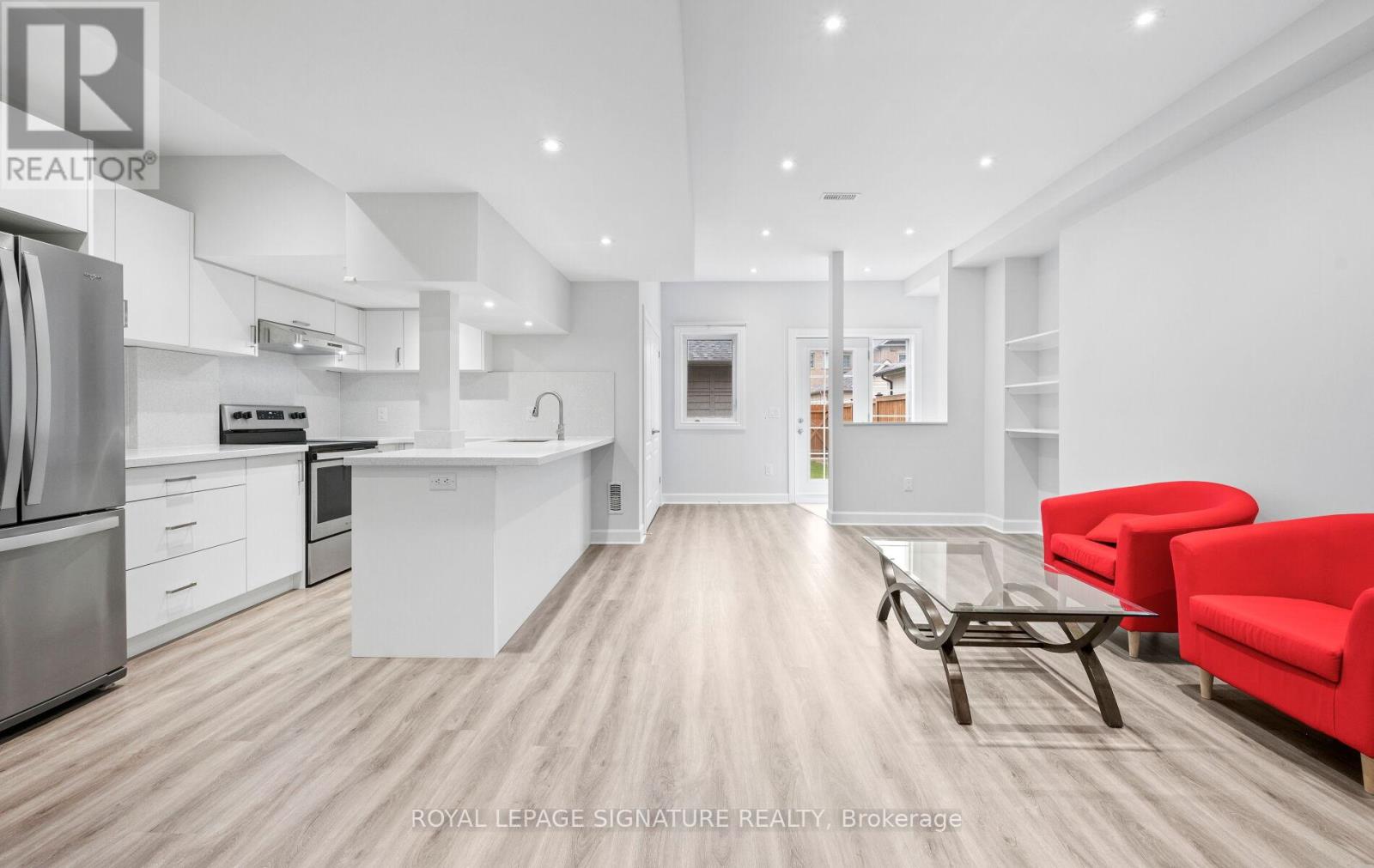 35 Clara May Avenue, East Gwillimbury, Ontario  L9N 0R4 - Photo 43 - N12785570