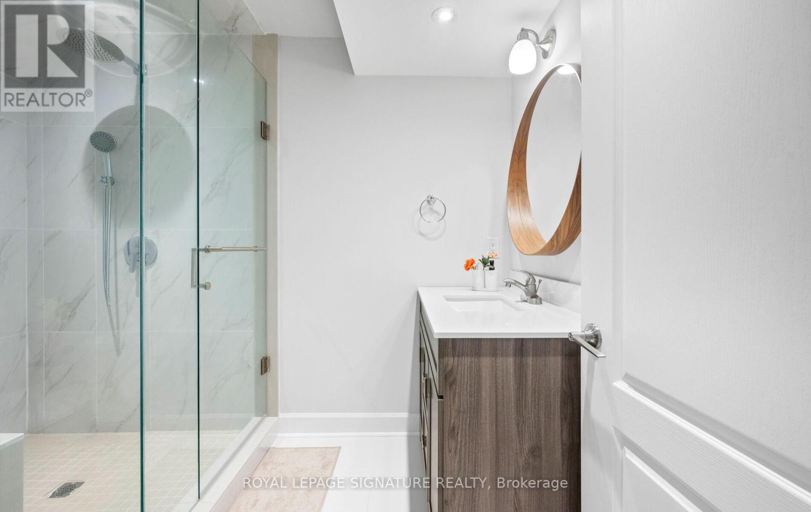 35 Clara May Avenue, East Gwillimbury, Ontario  L9N 0R4 - Photo 46 - N12785570