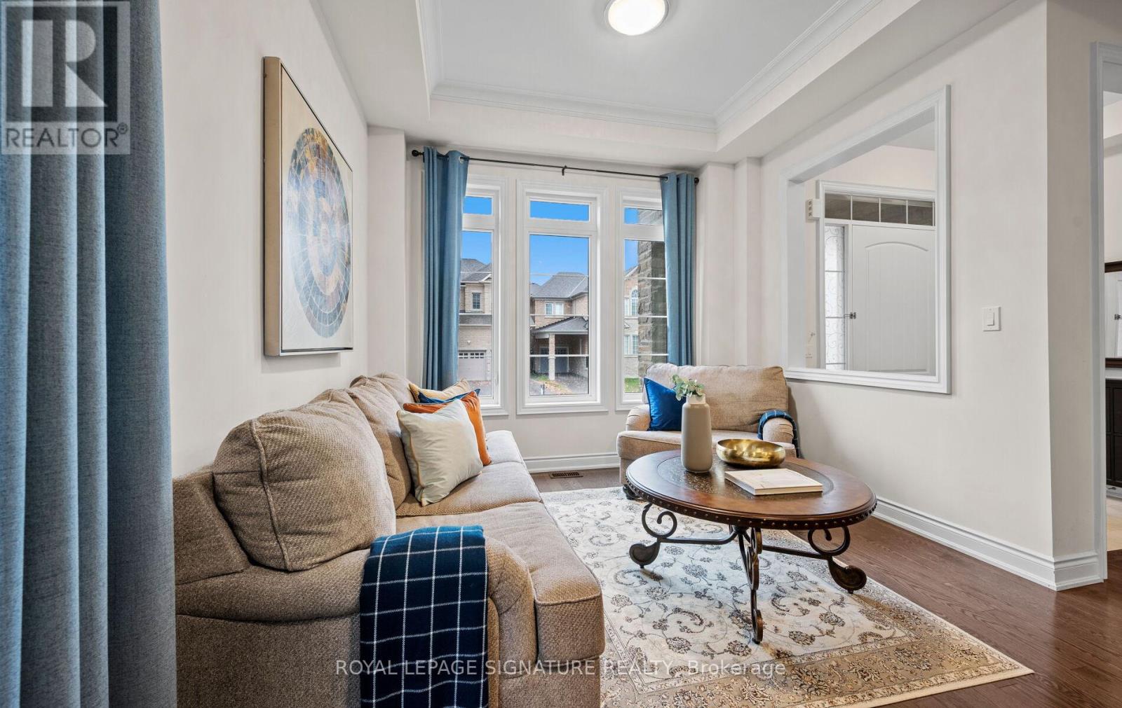 35 Clara May Avenue, East Gwillimbury, Ontario  L9N 0R4 - Photo 9 - N12785570