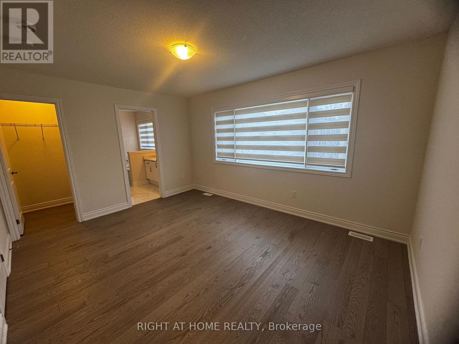 24 Tamworth Terrace, Barrie, Ontario  L9J 0L5 - Photo 12 - S12785588