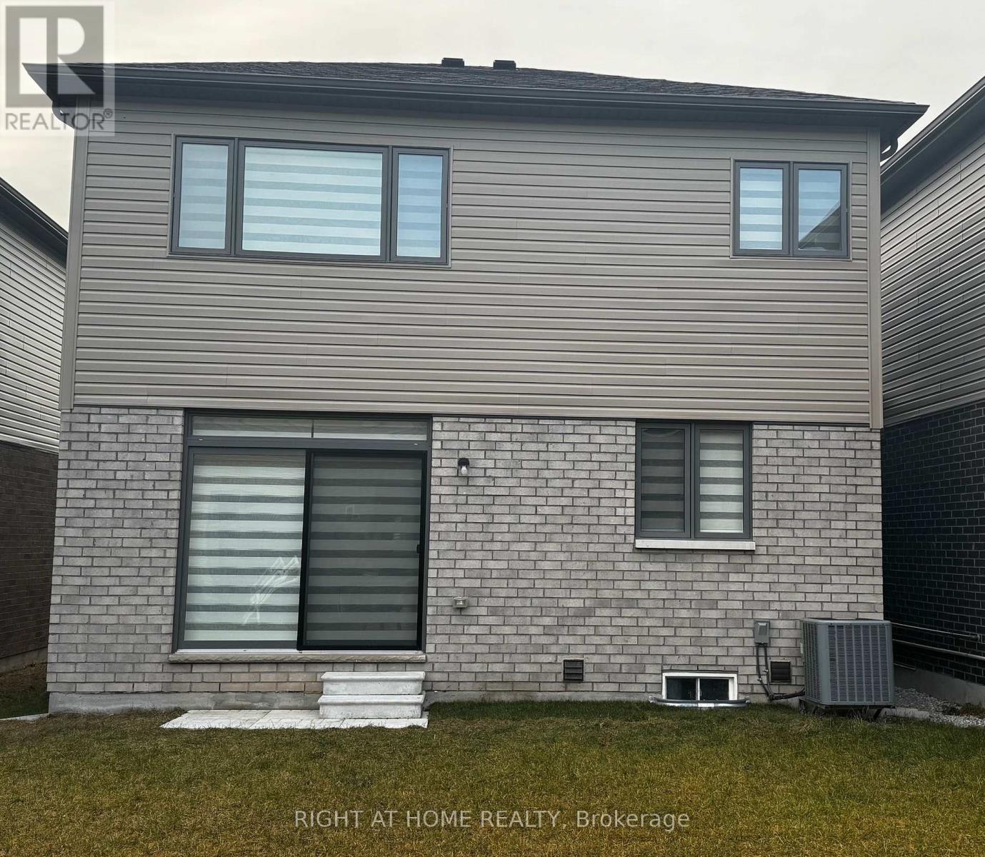 24 Tamworth Terrace, Barrie, Ontario  L9J 0L5 - Photo 31 - S12785588