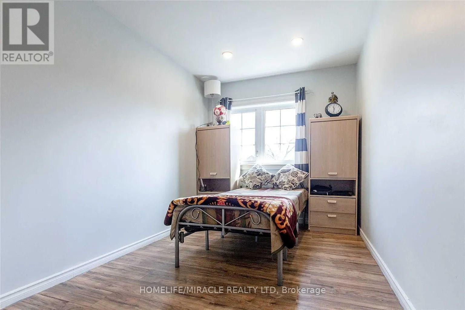 98 Laird Drive, Markham, Ontario  L3S 3N5 - Photo 18 - N12781420