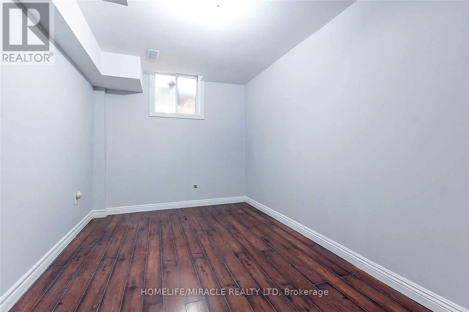 98 Laird Drive, Markham, Ontario  L3S 3N5 - Photo 11 - N12781420