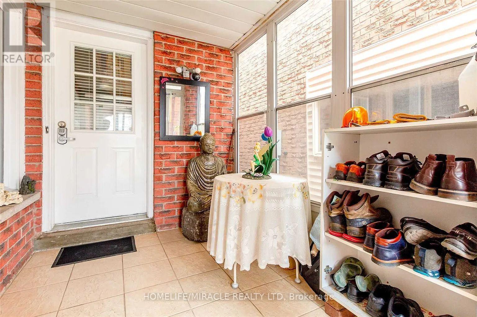 98 Laird Drive, Markham, Ontario  L3S 3N5 - Photo 22 - N12781420