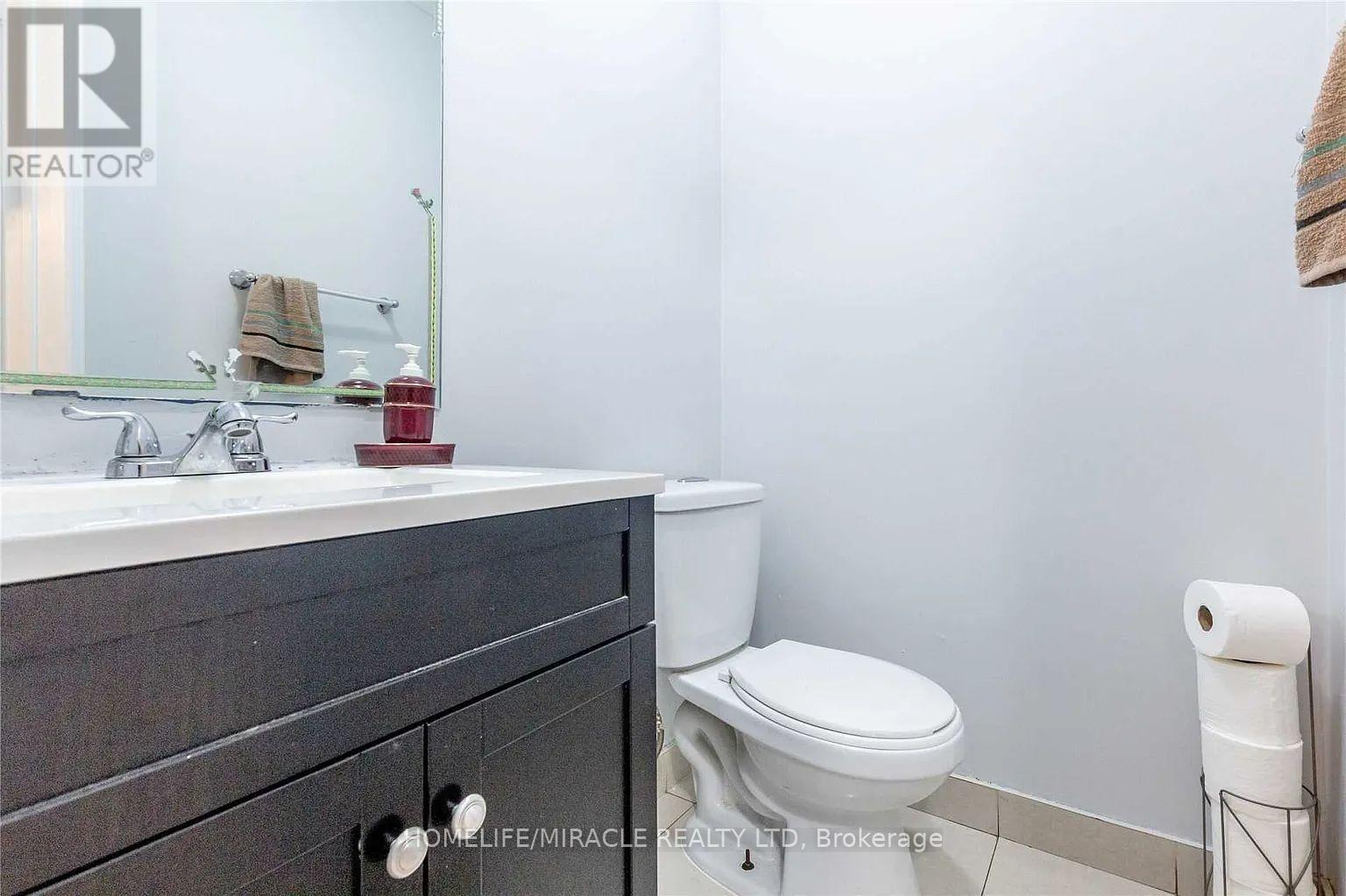 98 Laird Drive, Markham, Ontario  L3S 3N5 - Photo 2 - N12781420