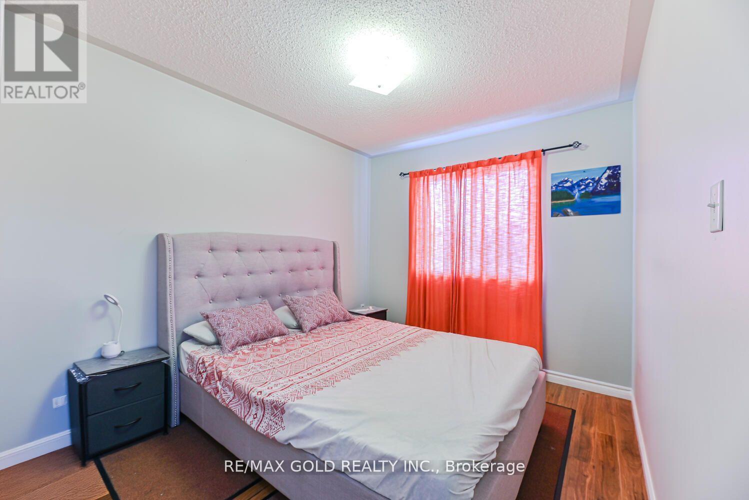 14 Topiary Lane, Brampton, Ontario  L7A 2K6 - Photo 21 - W12785544