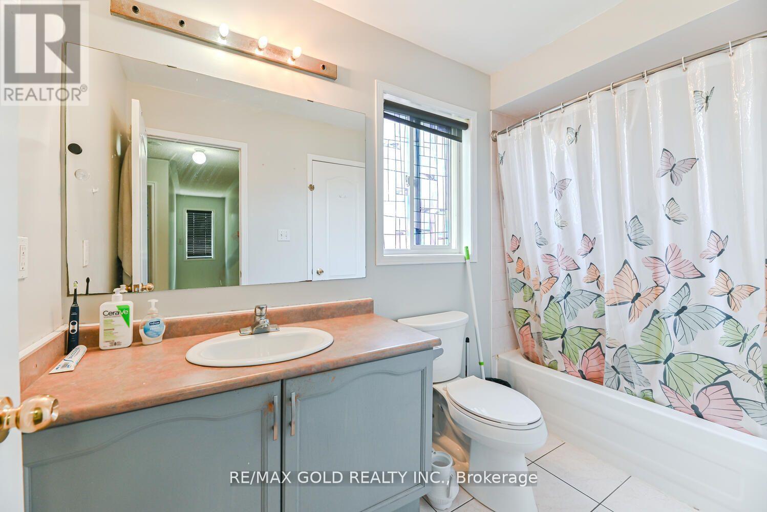 14 Topiary Lane, Brampton, Ontario  L7A 2K6 - Photo 24 - W12785544