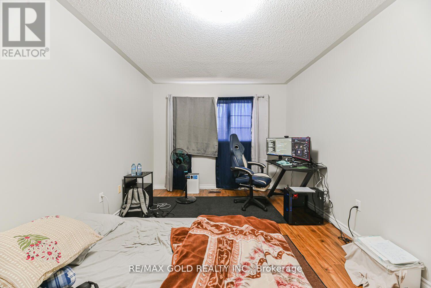 14 Topiary Lane, Brampton, Ontario  L7A 2K6 - Photo 28 - W12785544