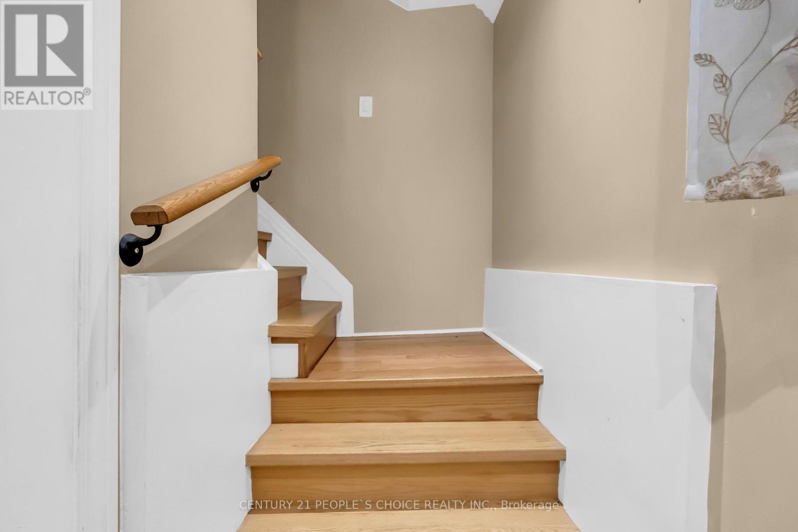 58 Pauline Avenue, Toronto, Ontario  M6H 3M8 - Photo 16 - W12785548