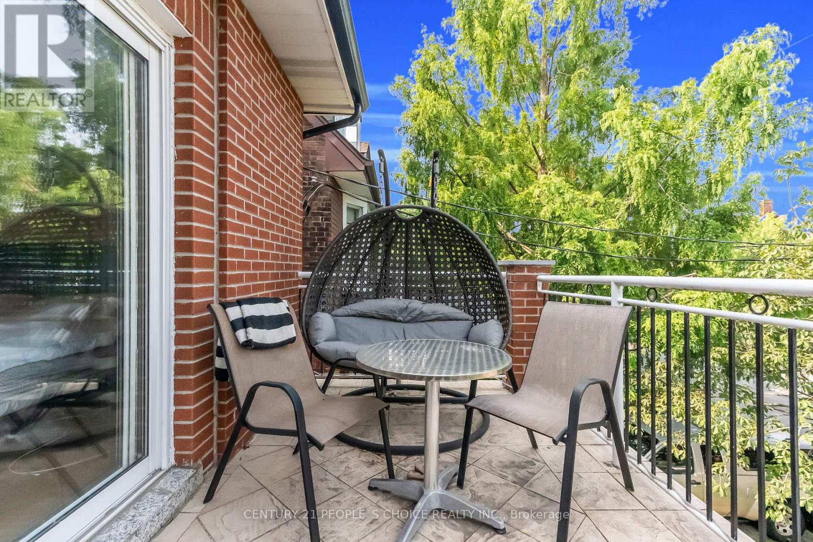 58 Pauline Avenue, Toronto, Ontario  M6H 3M8 - Photo 24 - W12785548