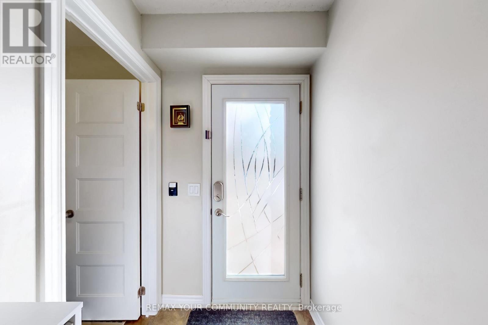 94 Rawling Crescent, Brampton (Heart Lake East), Ontario  L6Z 1N8 - Photo 19 - W12785568